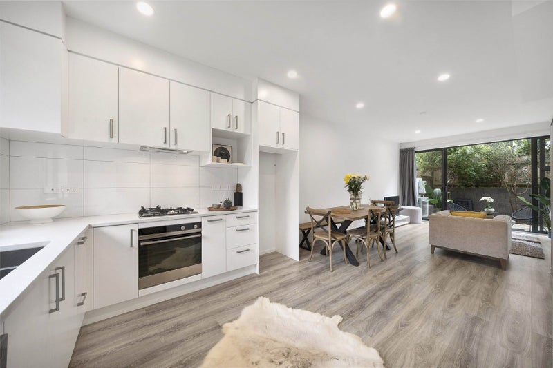 30 Ti Kouka Lane, Sandringham, Auckland - Carousel 1