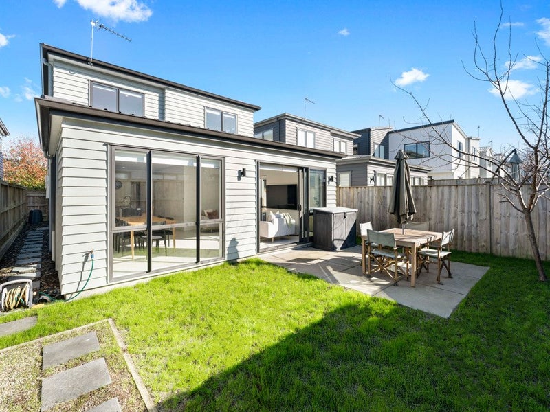 47 Exmoor Road, Karaka, Papakura - Carousel 22