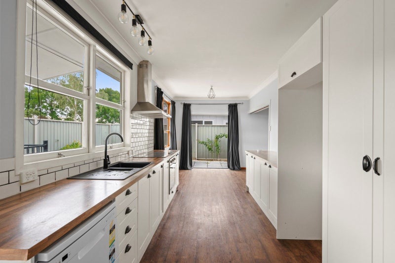 702A Murdoch Road East, Akina, Hastings - Carousel 1