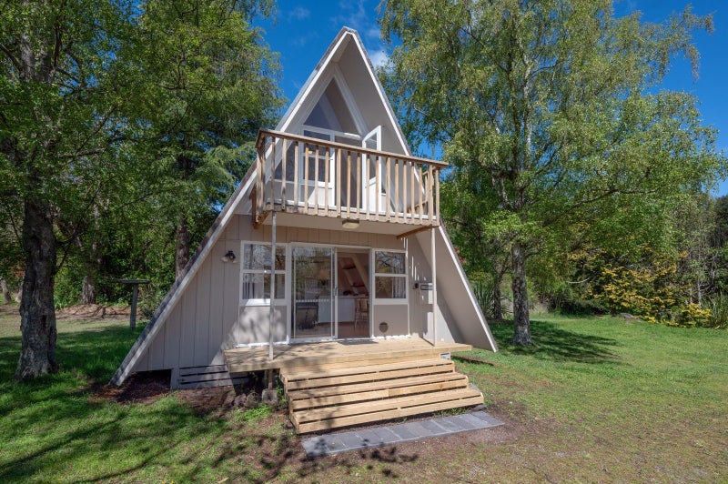 7 Pearce Place, Kinloch - Carousel 2