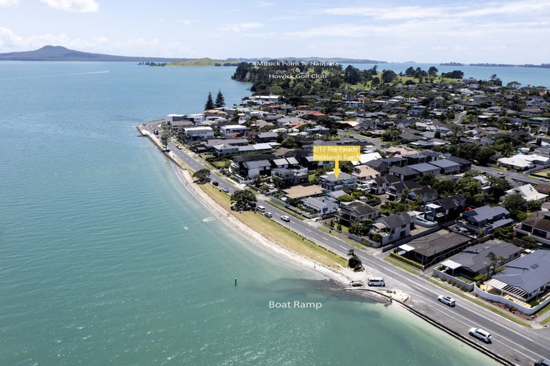 2/17 The Parade, Bucklands Beach, Auckland - Carousel 2