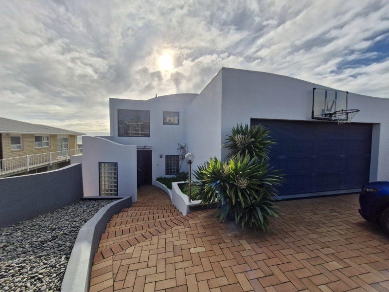 19 Hamblyn Street, Strandon, New Plymouth - Carousel 15