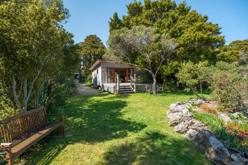 50 Totara Avenue, Collingwood - Carousel 2
