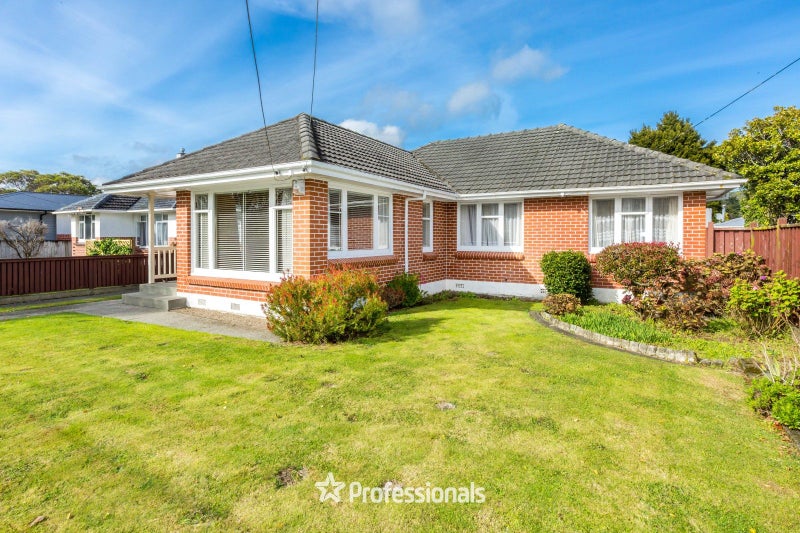10 Cecil Street, Clouston Park, Upper Hutt - Carousel 2
