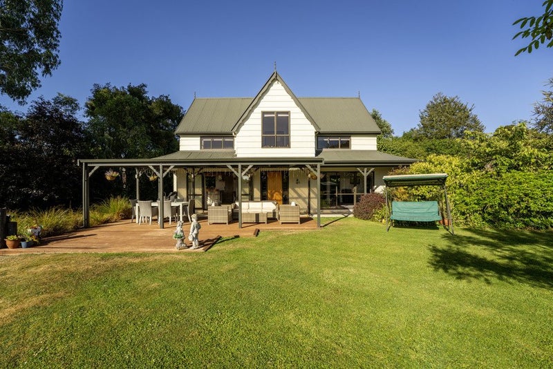 30 Bridge Street, Geraldine - Carousel 1