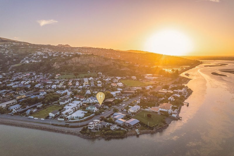 87 Beachville Road, Redcliffs, Christchurch - Carousel 2