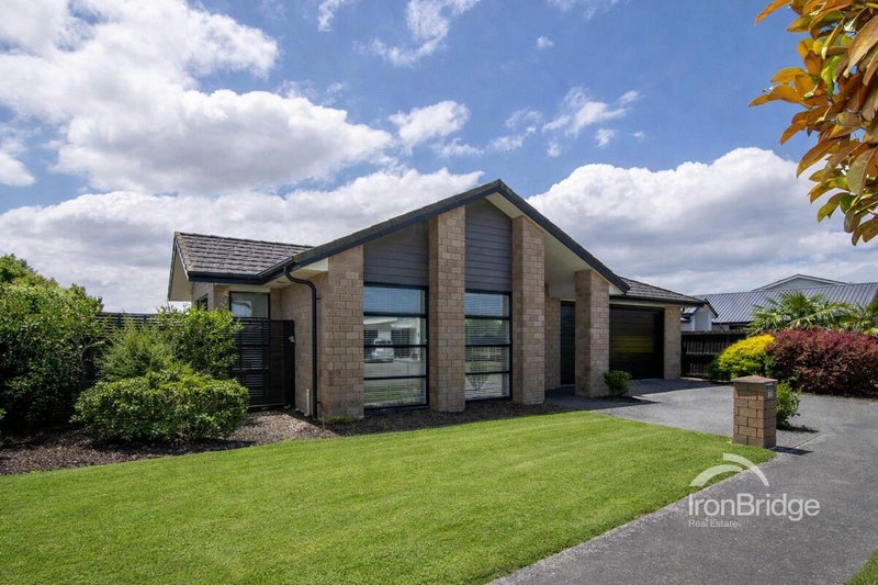 55 Sioux Avenue, Wigram, Christchurch - Carousel 1