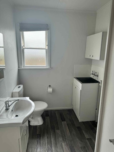 14 North Street, Feilding, Feilding - Carousel 12