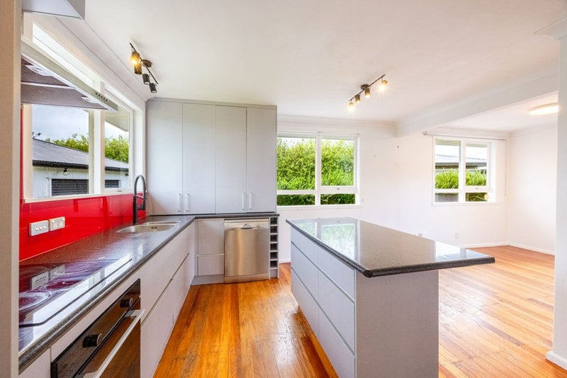 1 Elliott Crescent, Havelock North, Havelock North - Carousel 1