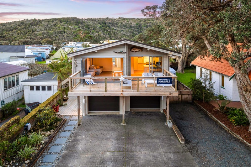 54 Waiwera Road, Waiwera, Orewa - Carousel 2