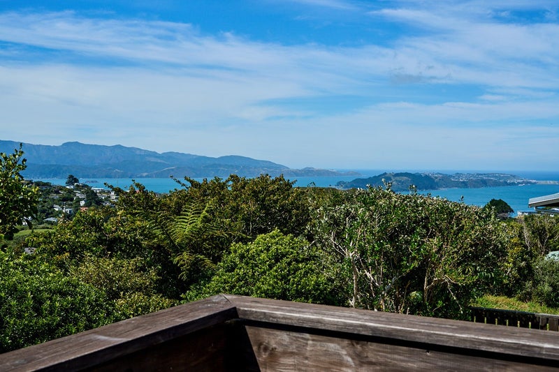 14 Ruskin Road, Newlands, Wellington - Carousel 2