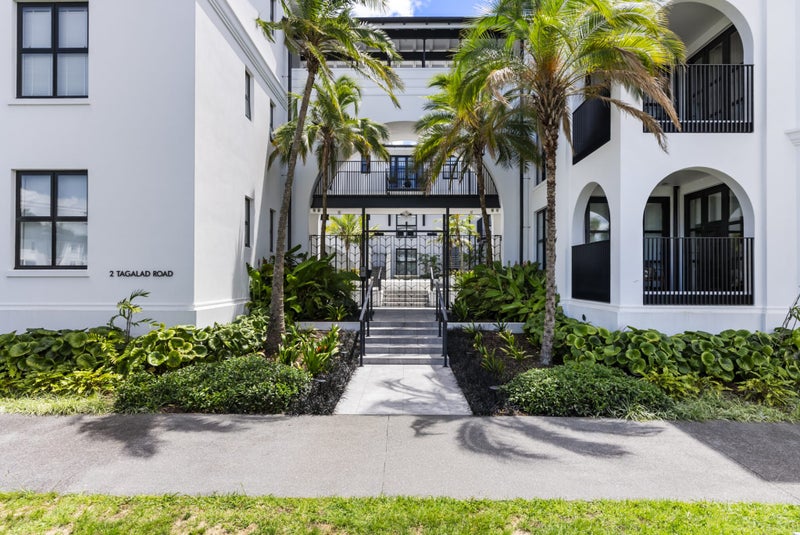 201/2 Tagalad Road, Mission Bay, Auckland - Carousel 1