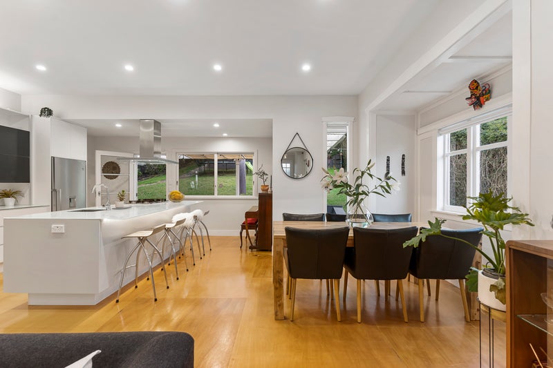 31 Mount Royal Avenue, Mount Albert, Auckland - Carousel 2