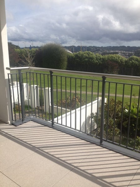 6D/60 Masons Road, Oteha, Auckland - Carousel 6