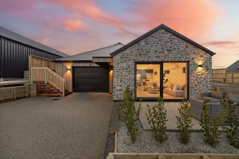 30 Grain Close, Jacks Point, Queenstown - Carousel 2