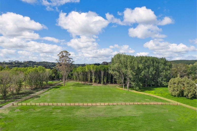 39A Berenice Lane, Riverhead, Riverhead - Carousel 1