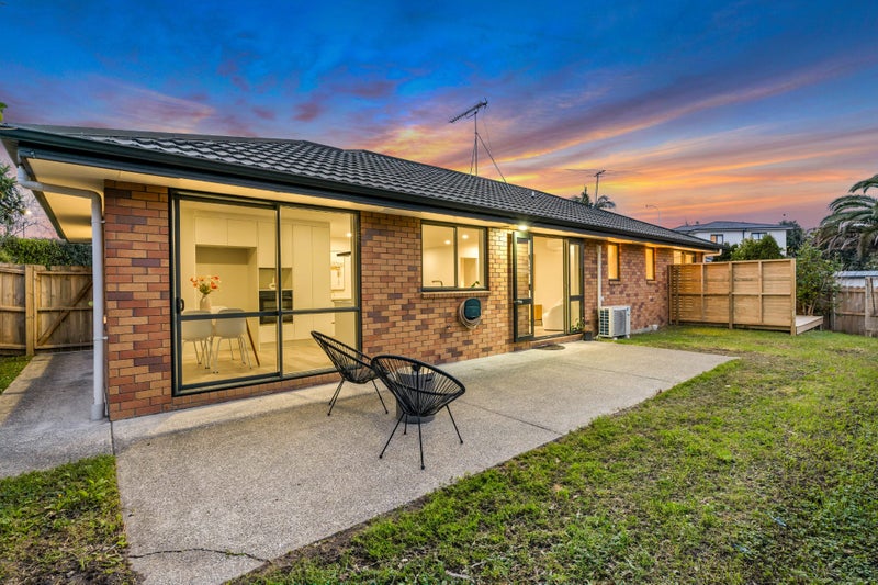 100 Greenhithe Road, Greenhithe, Auckland - Carousel 2