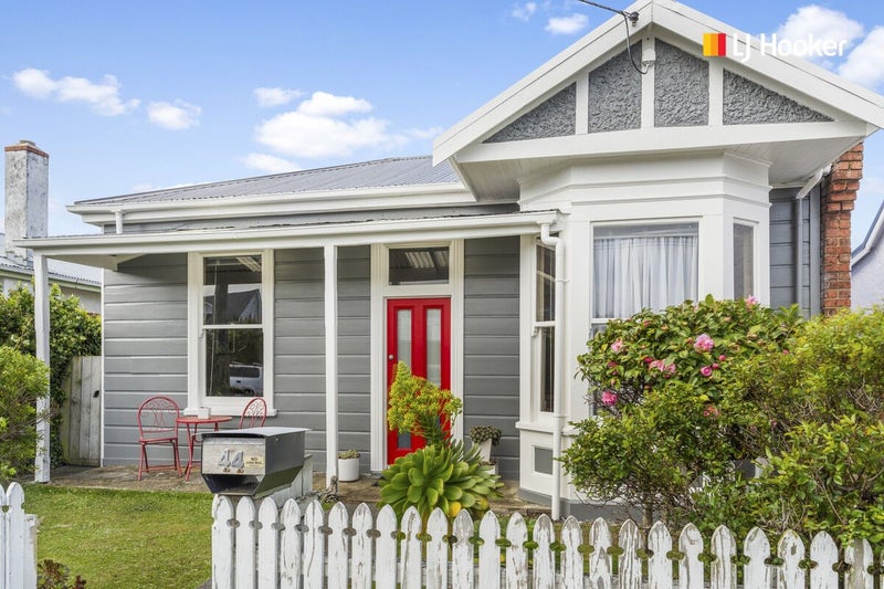 44 Eastbourne Street, Caversham, Dunedin - Carousel 1