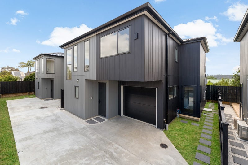 78 Seaview Road, Glenfield, Auckland - Carousel 1