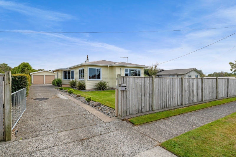 46 Celia Street, Stratford - Carousel 23