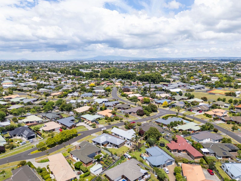 58 Spinnaker Drive, Flagstaff, Hamilton - Carousel 26