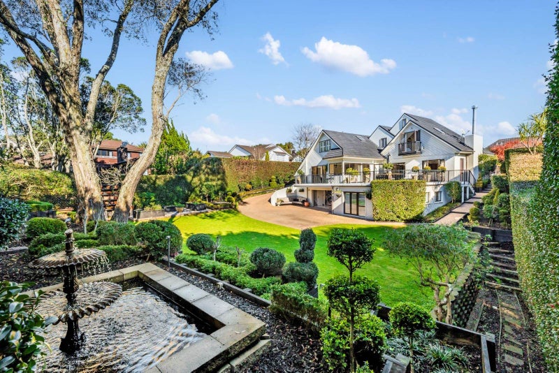 9 Wynsfield Garden, St Heliers, Auckland - Carousel 1