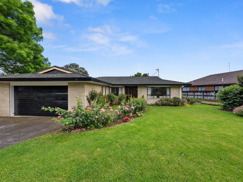 71 Walter Strevens Drive, Conifer Grove, Takanini - Carousel 2