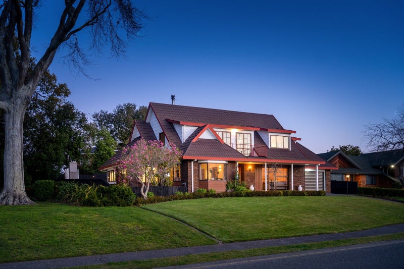 2 Chestnut Court, Havelock North, Havelock North - Carousel 1