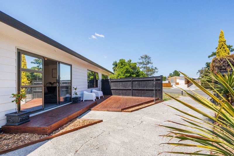 19 Amberley Avenue, Westbrook, Palmerston North - Carousel 2