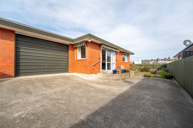 2/52 Hobbs Street, Waimataitai, Timaru - Carousel 1