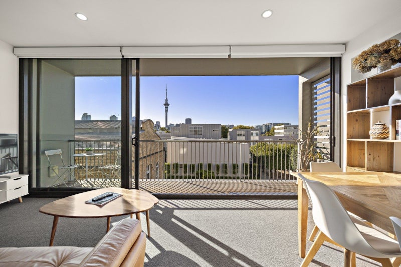 42 Fisher-Point Drive, Auckland Central, Auckland - Carousel 1