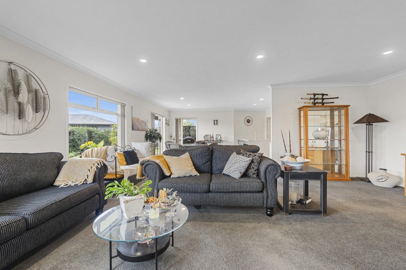 379 Carrington Street, Upper Vogeltown, New Plymouth - Carousel 2