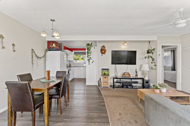 2/56 Glasgow Road, Pukekohe, Pukekohe - Carousel 2