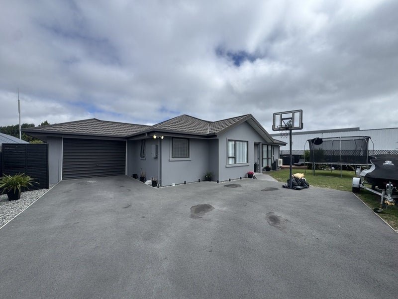 41 Heathglen Avenue, Parklands, Christchurch - Carousel 14