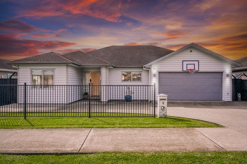4 Lewis Younie Road, Kumeu, Kumeu - Carousel 1