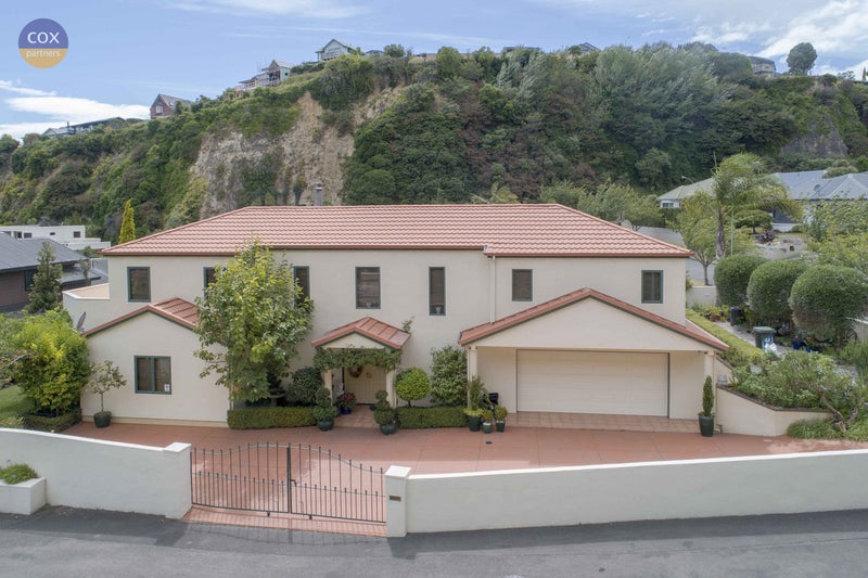 131 Milton Road, Bluff Hill, Napier - Carousel 1
