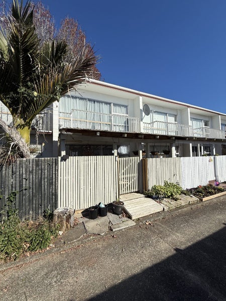 2/28 Tui Road, Papatoetoe, Auckland - Carousel 1