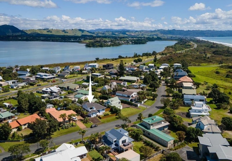 5 Wakanoi Place, Bowentown, Waihi Beach - Carousel 26