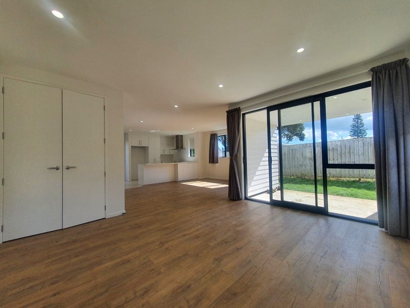 36 Namata Road, Onehunga, Auckland - Carousel 1