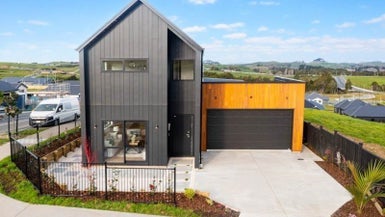 26 Portstone Avenue, Warkworth, Warkworth - Carousel 1