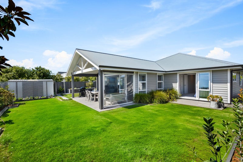 14 Korako Drive, Kumeu - Carousel 1