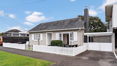 1A Lancing Road, Sandringham, Auckland - Carousel 1
