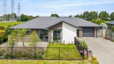 9 Arabella Crescent, Yaldhurst, Christchurch - Carousel 1