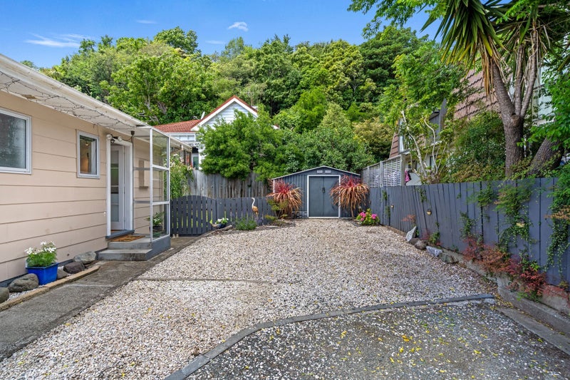 2/165 Tahunanui Drive, Tahunanui, Nelson - Carousel 1