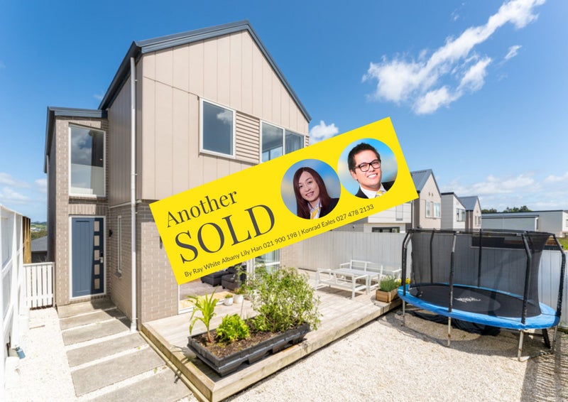 21 Sunnyheights Road, Orewa, Orewa - Carousel 1