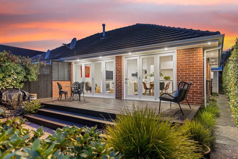 2/110 Leinster Road, Strowan, Christchurch - Carousel 1