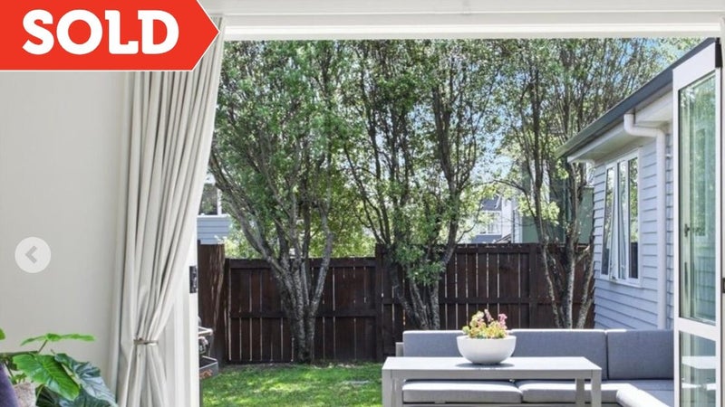 4 Lanyard Street, Pyes Pa, Tauranga - Carousel 1