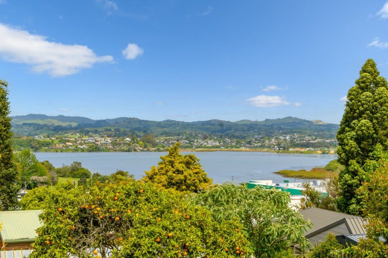 34 Botanical Road, Tauranga South, Tauranga - Carousel 2