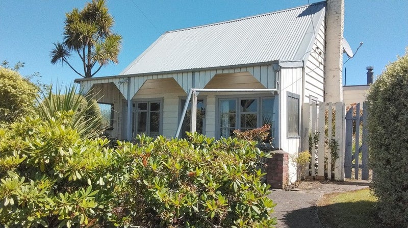 57 Beach Street, Waikouaiti, Waikouaiti - Carousel 1