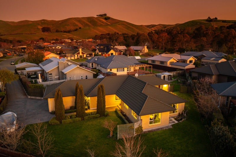 64 Hillcrest Avenue, Witherlea, Blenheim - Carousel 2